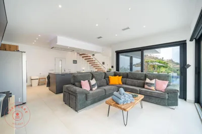 Luxury Seaview Villa Jensen - TCM — foto 5