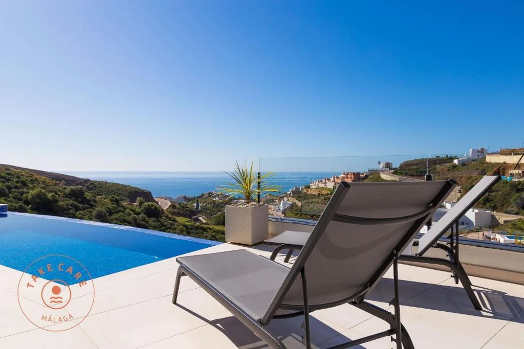 Villa — Luxury Seaview Villa Jensen - TCM
