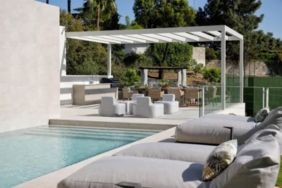 Luxury Villa Alma Pool, Garden & Parking — foto 7