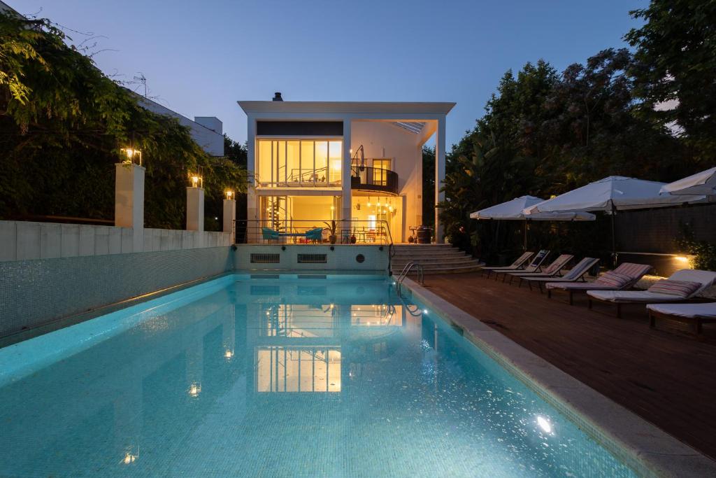 Luxury Villa Cela