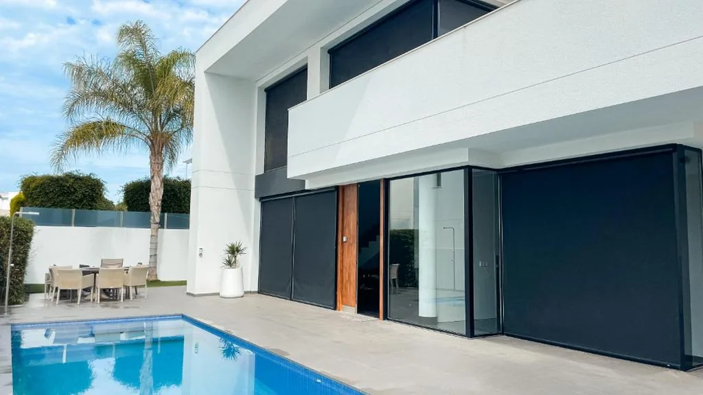 Villa mit privatem Pool — Luxury Villa LAGUNA - Ciudad Quesada