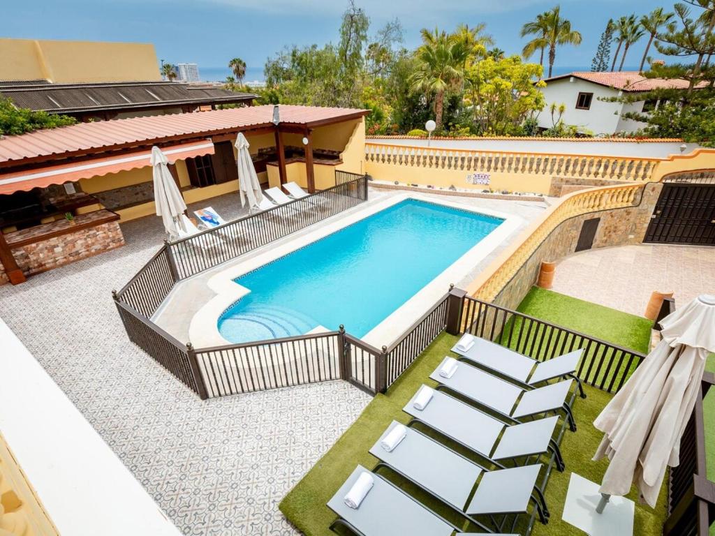 Luxury Villa LUNA with Private Heated Pool