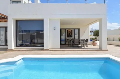 Luxury Villa Near beach 1km Swimming pool Tennis court Great for all ages — foto 9