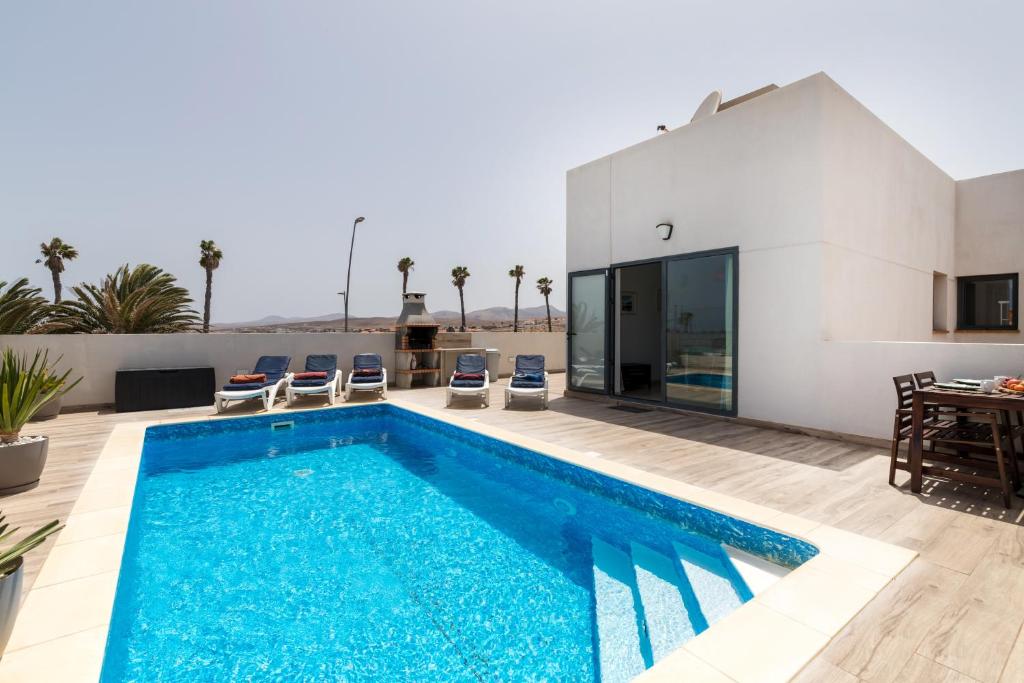 LUXURY VILLA PERLA DEL MAR