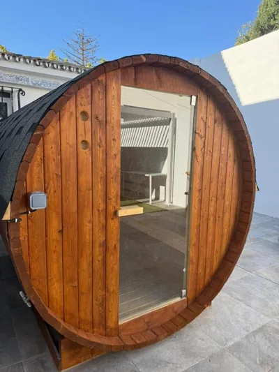 Luxury Villa Sleeps 15, Heated Pool, Jacuzzi, Sauna, & Gym — Foto 7