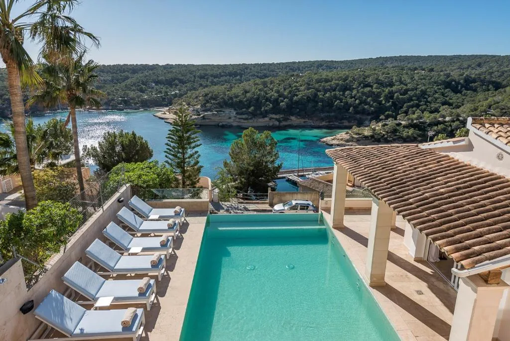 Villa — Luxury Villa with panoramic sea views