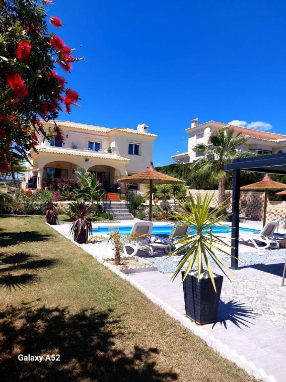 Luxury Villa with Pool & Garden