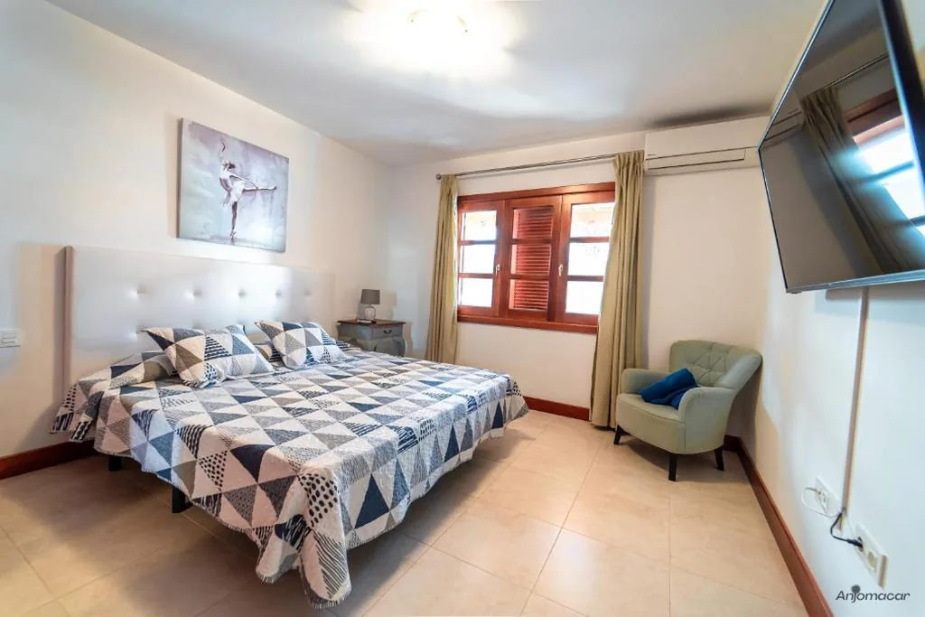 Luxury Villas Anjomacar