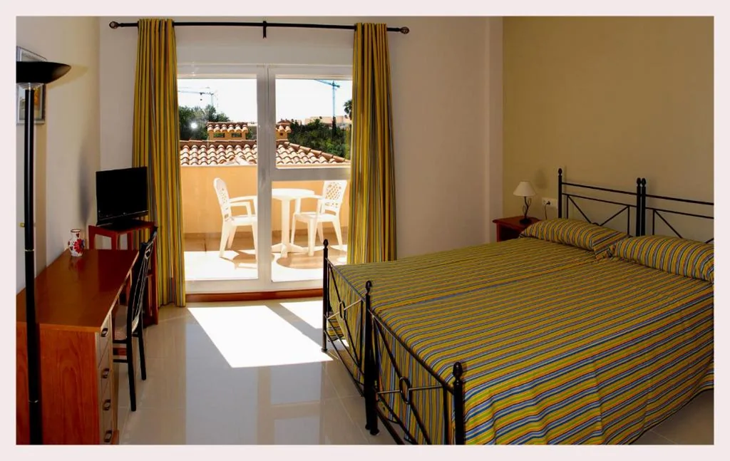 Quarto Duplo - 1 ou 2 camas — Luz de Azahar Bed and Breakfast