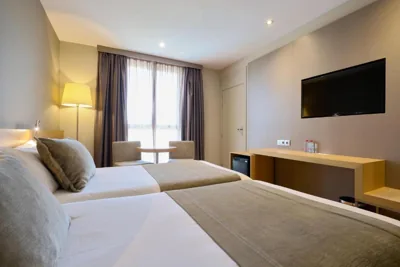M.A. Hotel Sevilla Congresos — 写真 11