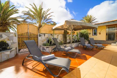 MADORA-Lanzarote -Villa- private pool, amazing garden, sea view, quiet location — foto 10