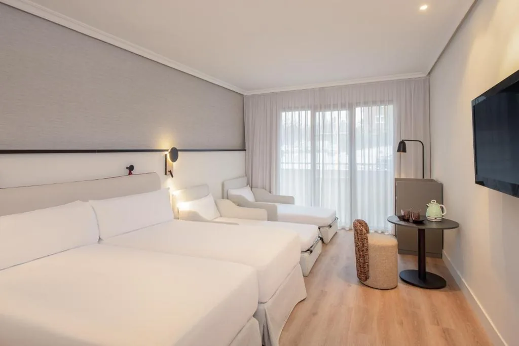 Familiekamer — Madrid Alameda Aeropuerto, Affiliated by Meliá