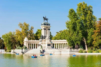 Madrid Retiro Room — photo 6