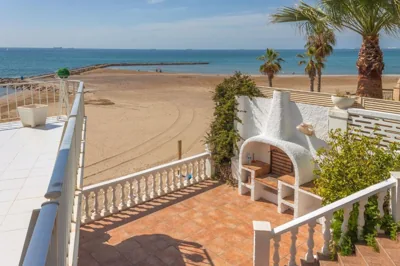 Magnifica VILLA AIREOLA frente al mar — foto 10