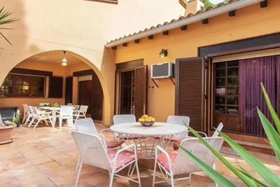 Magnífica villa con piscina en zona bosque Sant Jordi de Alfama — photo 6