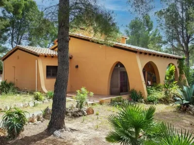 Magnífica villa con piscina en zona bosque Sant Jordi de Alfama — photo 7
