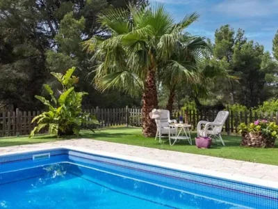 Magnífica villa con piscina en zona bosque Sant Jordi de Alfama — photo 10