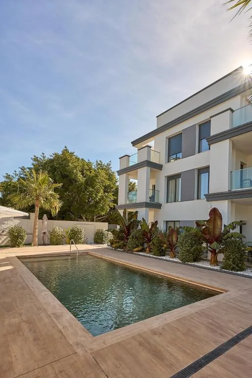 Appartamento con terrazza — Magnolia