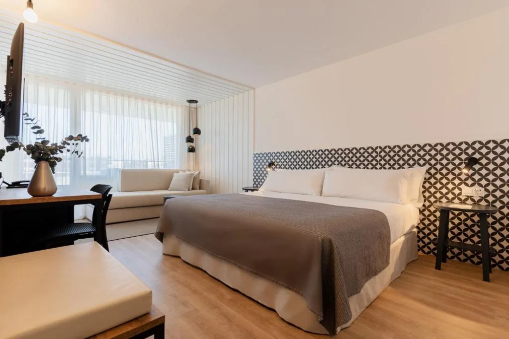 Double Room - 1 or 2 Beds — Magnolia Hotel - Adults Only