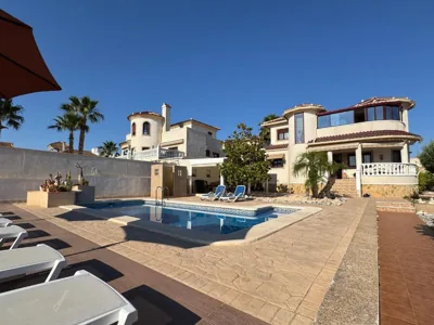 Maikran Premium Fantastic Family Villa with Pool — foto 4