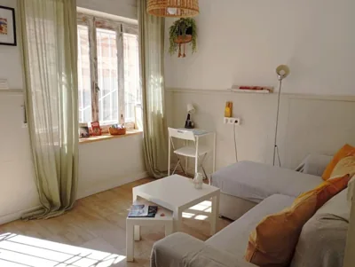 Maison de charme 2 terrasses, en ville, mer, port. — Foto 3