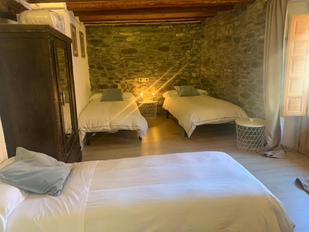 Habitación Triple Confort — Maison del Arc