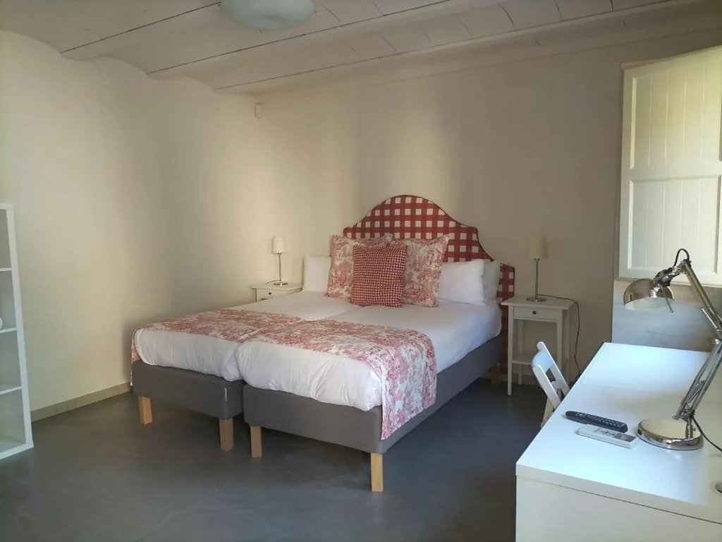 バリアフリーダブルルーム — Maison Muralleta B&B