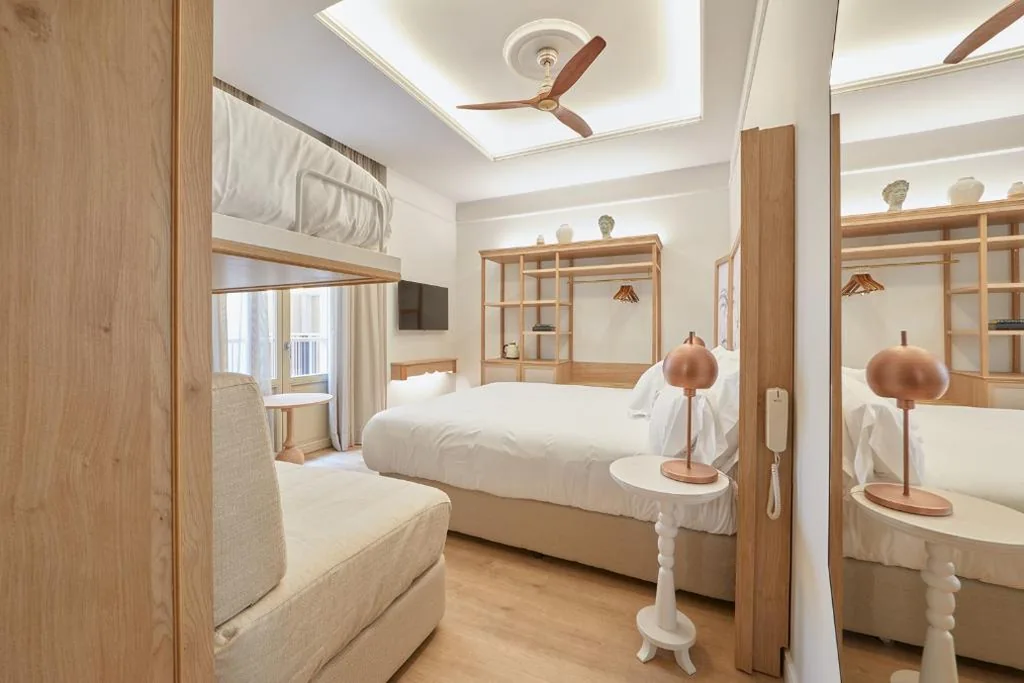 Habitación cuádruple — Malabar by Petit Palace anteriormente Icon Malabar