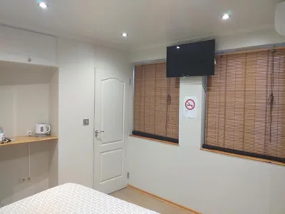 Malaga Ensuites City Centre — foto 5