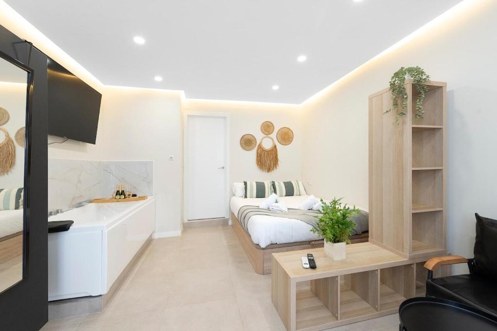 Málaga EXCLUSIVE Apartment Jacuzzi - by N&N LUXE PROPERTIES