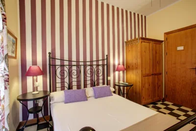 Málaga Lodge Guesthouse — foto 9