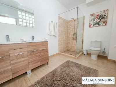 Malaga Sunshine Rentals - Semi-detatched Villa Buenavista - El Higuerón — photo 3