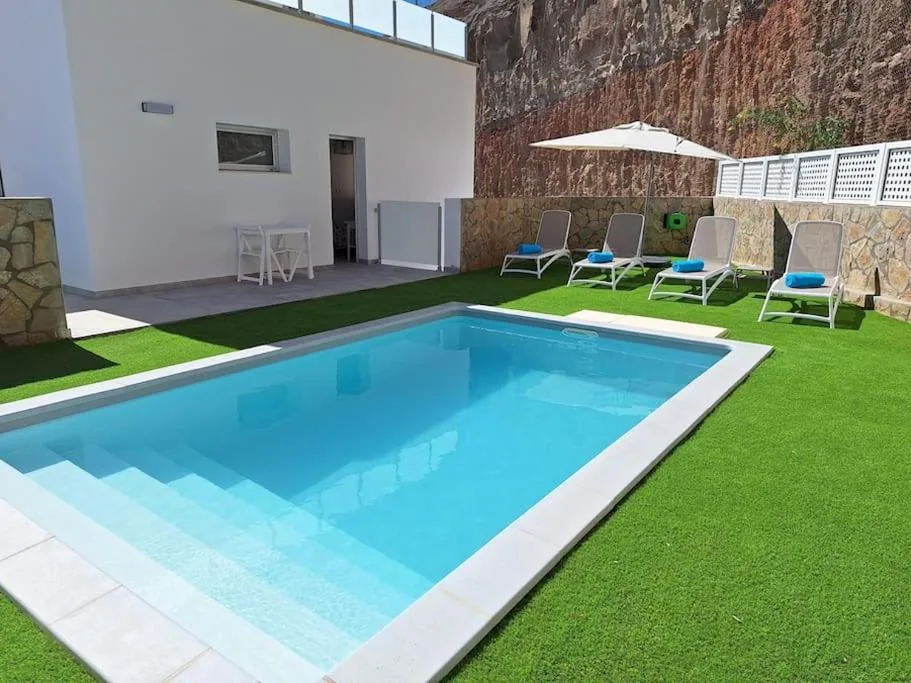 Villa de 3 dormitorios — Malibú Mogán Secret Pool Villa - Piscina privada y climatizada - Exclusive Heated Pool