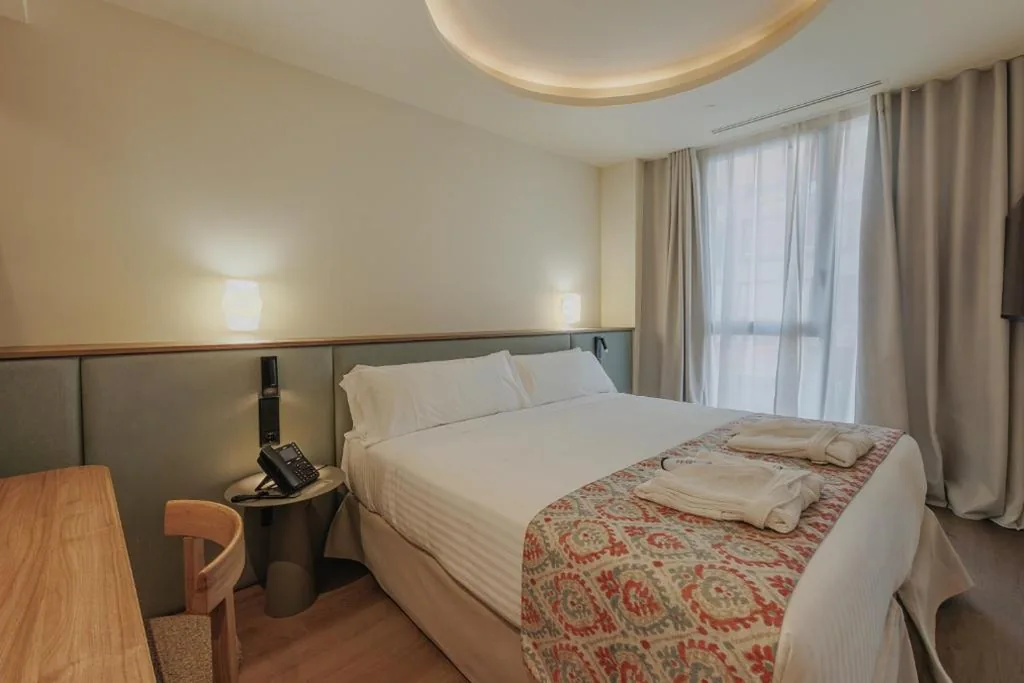 Suite de 2 dormitorios — Malvarrosa Plaza by Intelier