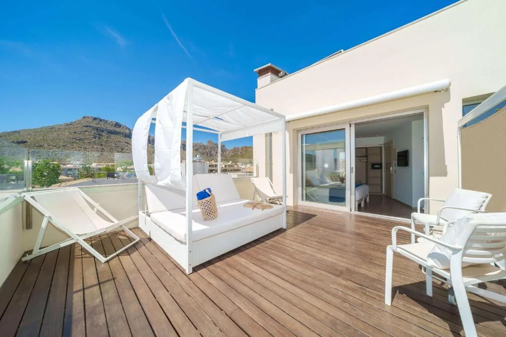 Suite — Mar Calma Hotel
