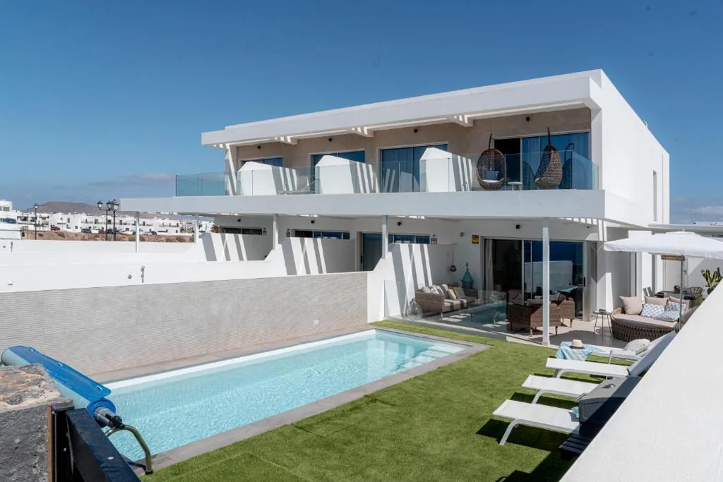 Villa mit 3 Schlafzimmern — Mara Marina Suites 4