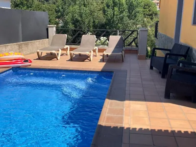 Maravillosa villa con piscina y barbacoa — foto 9