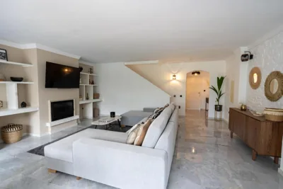 Marbella golden mile townhouse with garden, bbq and walking distance to beach and old town — foto 10