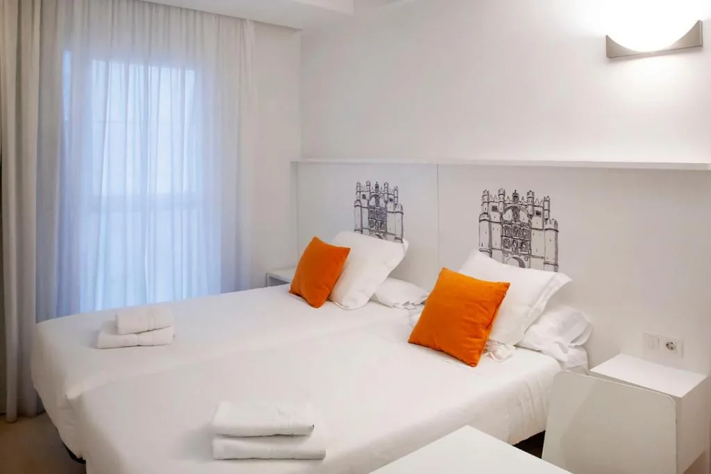 Double Room — Maria Salome