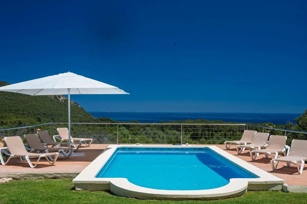 Four-Bedroom House — Maricel