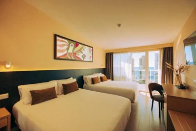 Marina Resort Benidorm - The Original Benidorm Vibe — photo 8