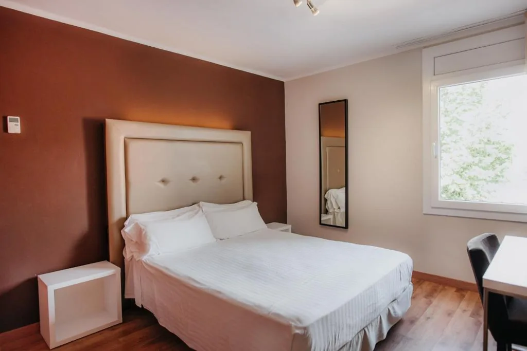 Chambre Double Supérieure — Marina Tossa