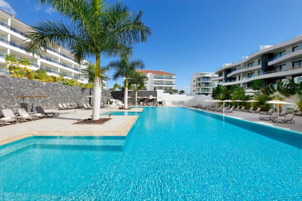 Marinell Collection Palm-Mar