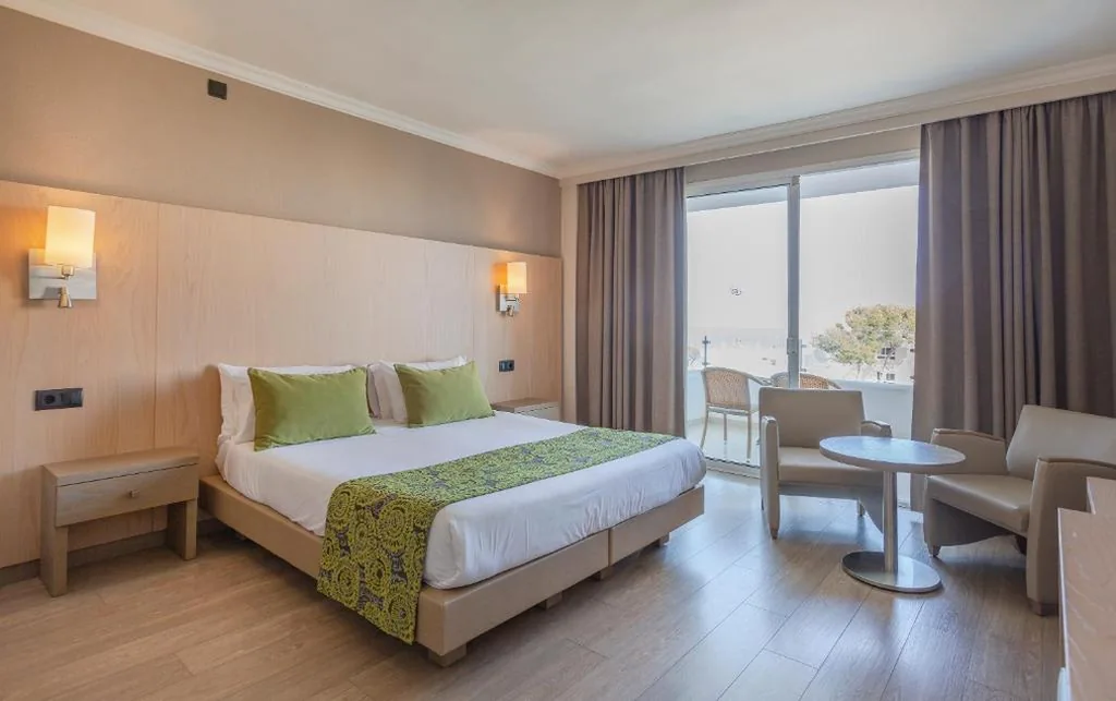 Habitación Doble Estándar — Marins Playa