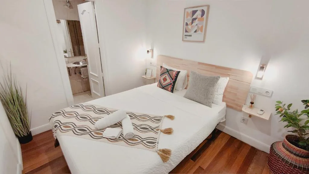 Habitación Individual Estándar — Marisol - Self Check-In Guesthouse - Adults only