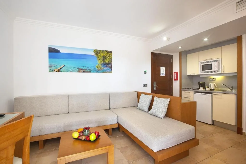 Apartamento Básico — MarSenses Ferrera Blanca Hotel Family