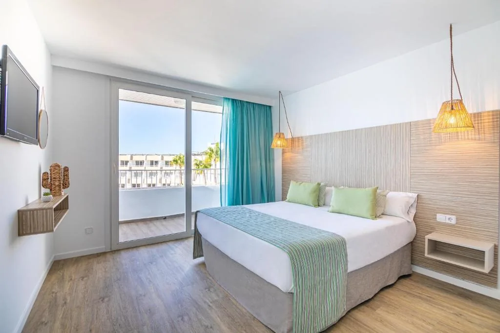 泳池景观公寓 — MarSenses Rosa del Mar Hotel & Spa