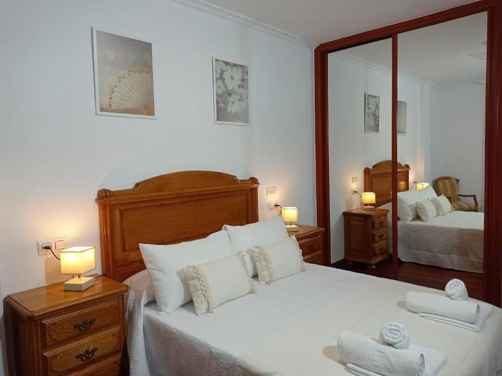 Martínez Rooms Pilgrims