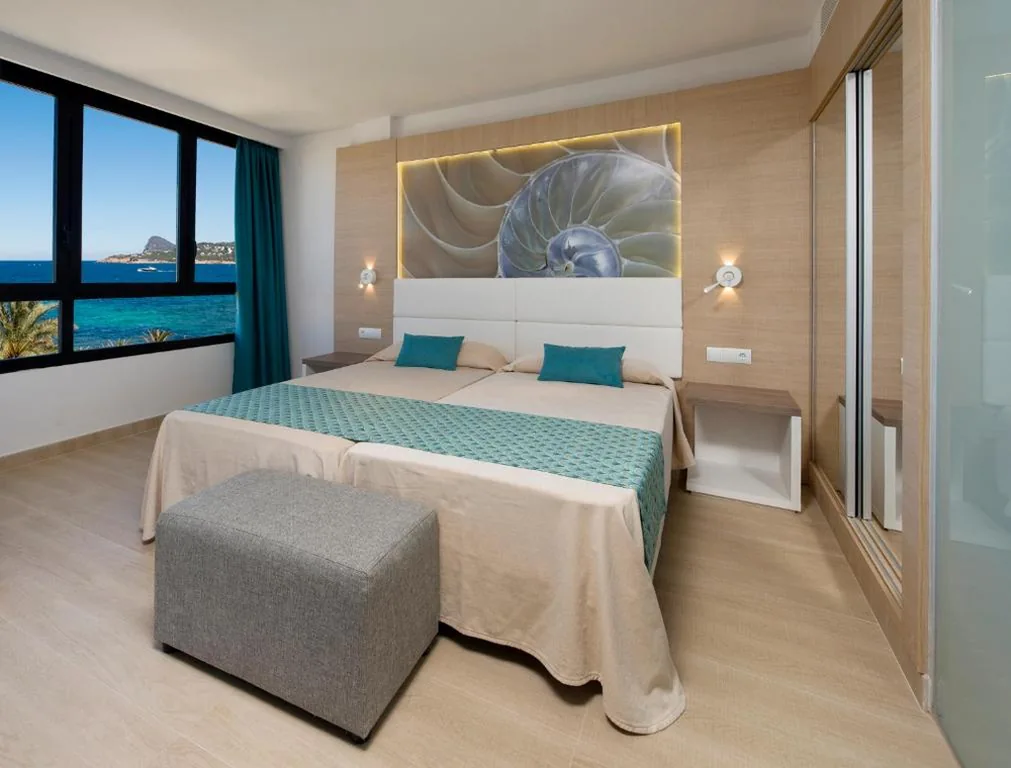 Junior suite met uitzicht op zee — Marvell Club Hotel & Apartments