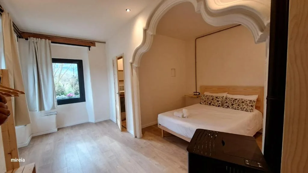 Chambre double avec vue sur la montagne — Mas els Munts